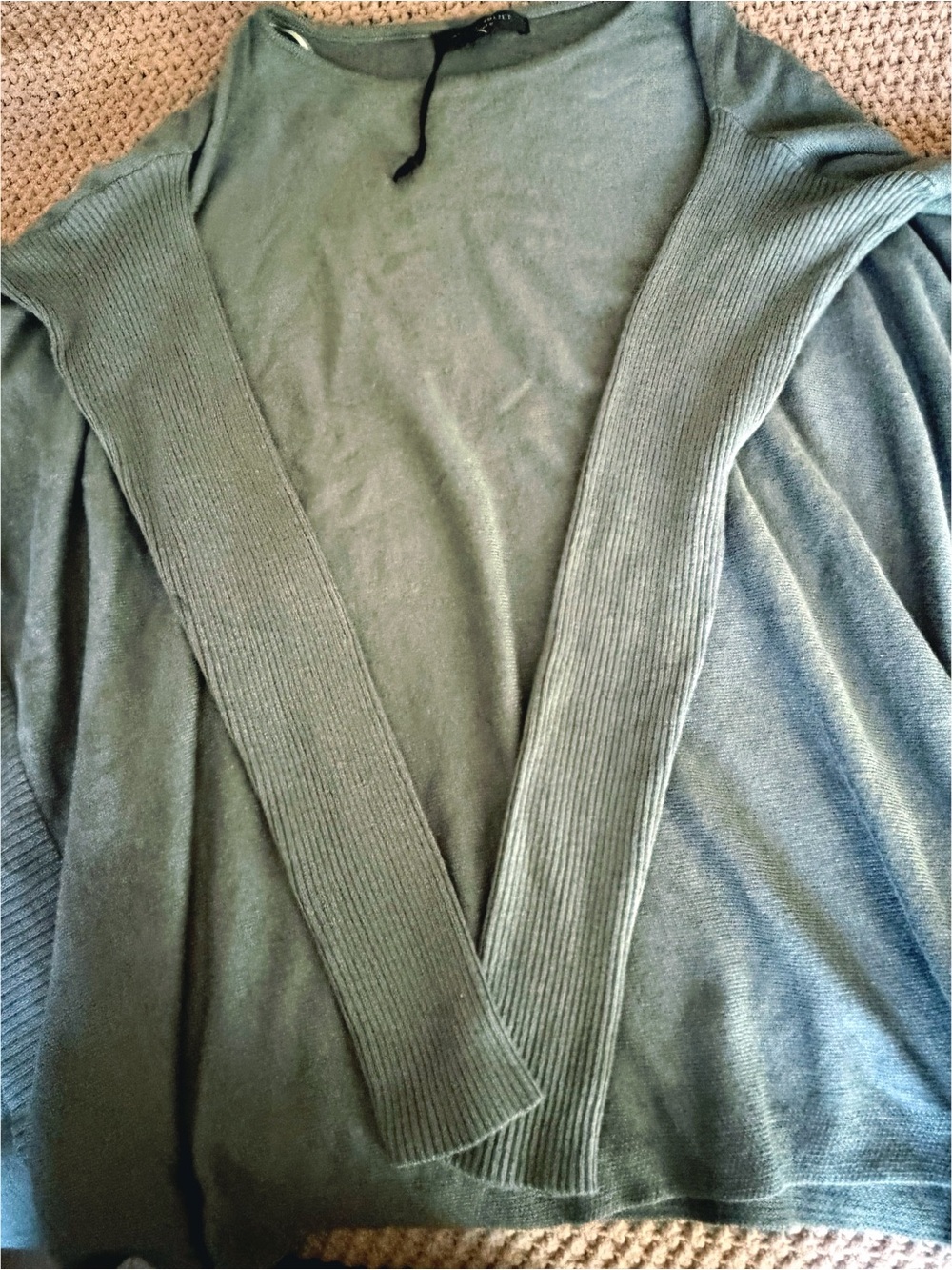 Romeo + Juliet couture - Picture 3 of 4